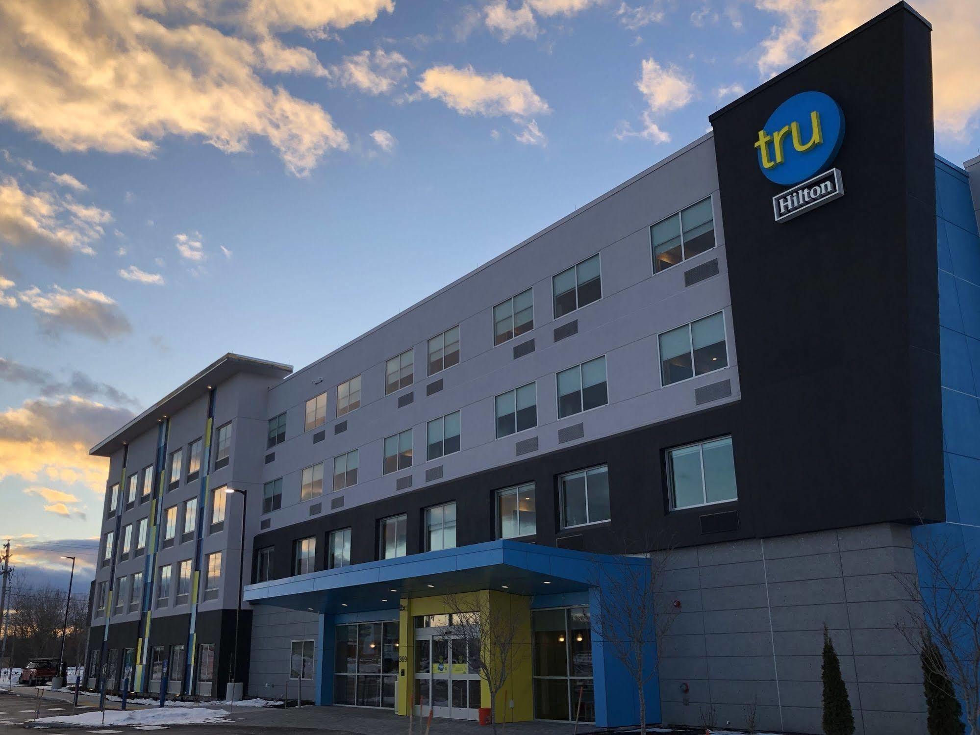 Tru By Hilton Portland Airport Area Me Hotel South Portland Exterior foto